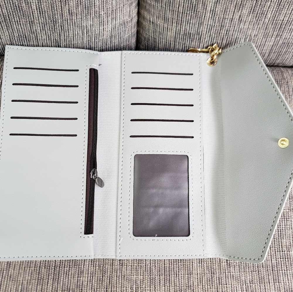 Wallet - Picture 3 of 6